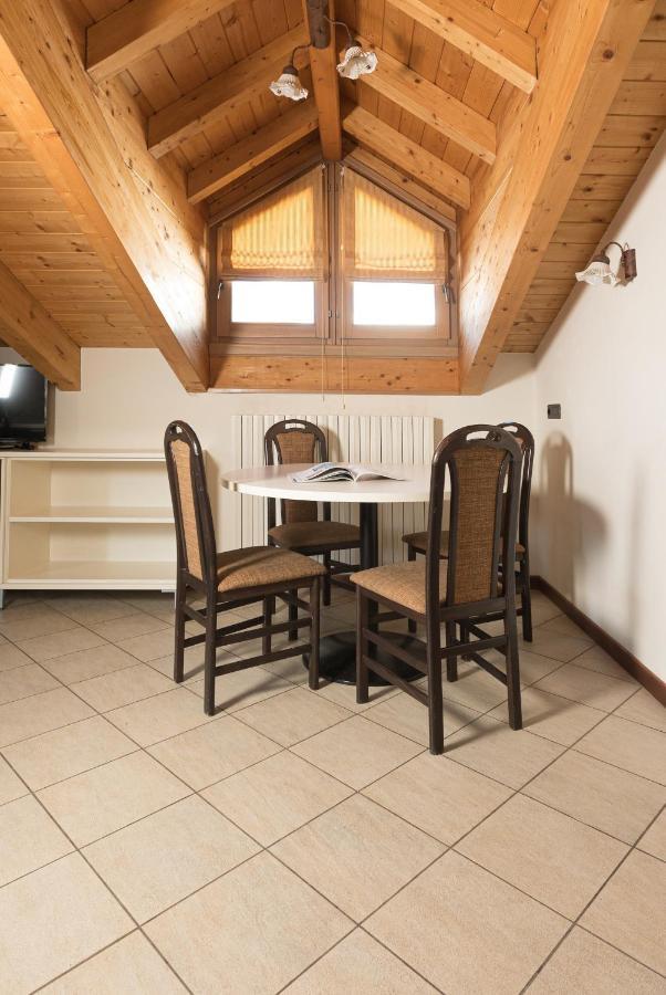 Chalet Kiara - Appartamenti Abar Livigno Exterior foto