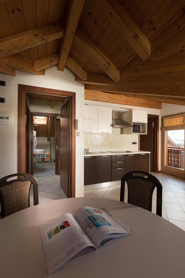 Chalet Kiara - Appartamenti Abar Livigno Exterior foto